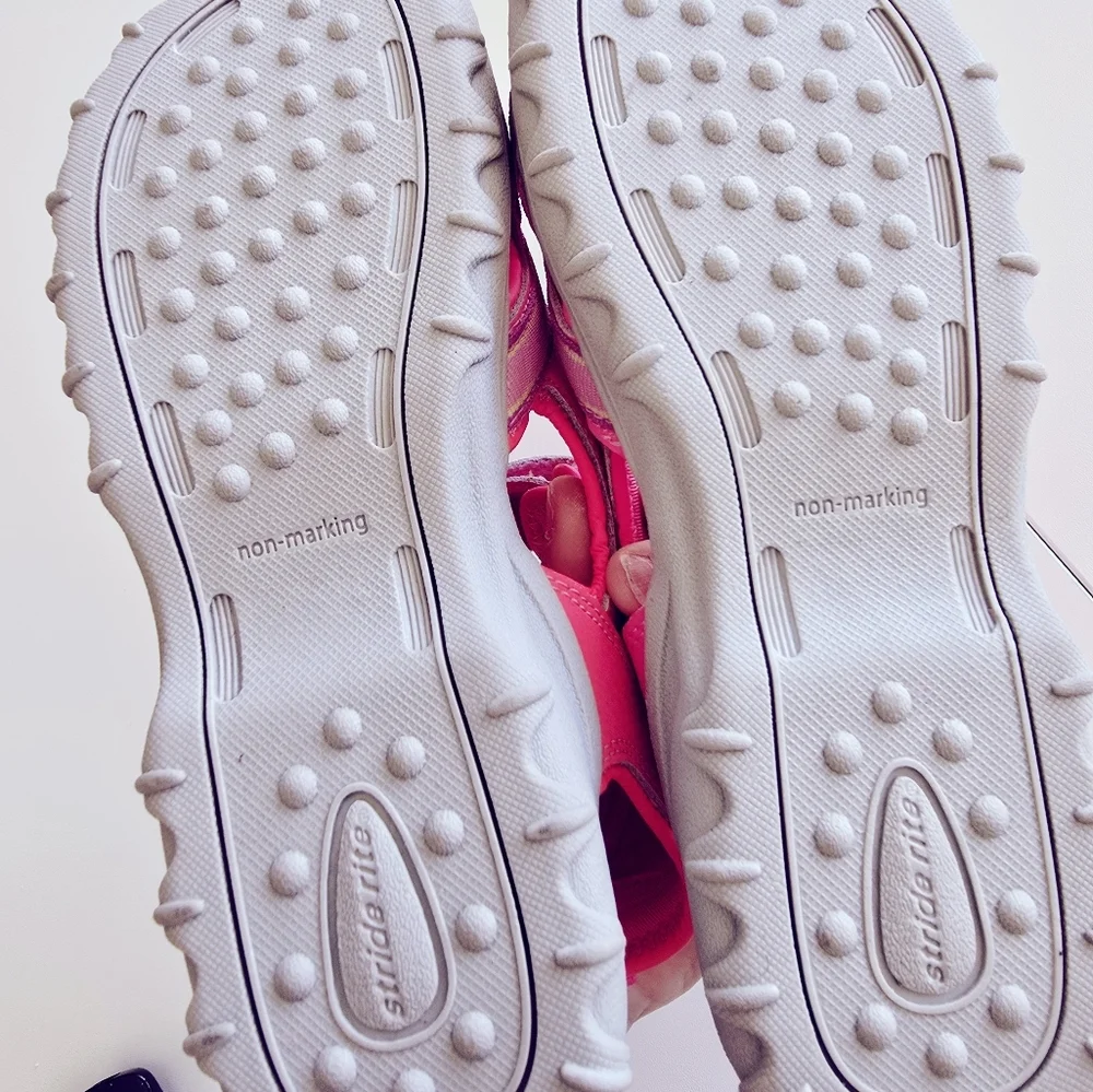 NEW! Stride Rite Sandals